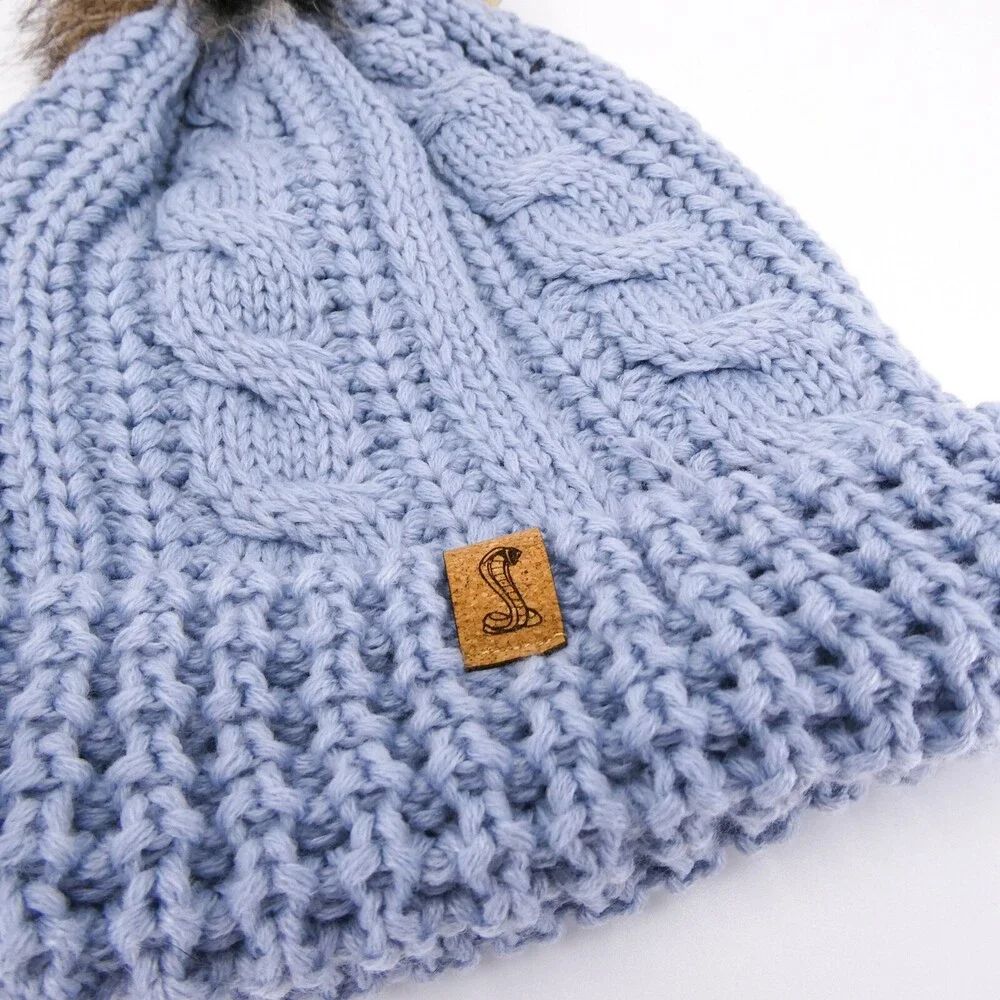 Cobra Winter Hat Womens One Size Blue Cable‎ Knit Preppy Cap Car Ouray Sports